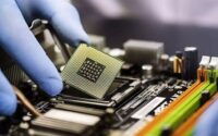 How to Manufacture Semiconductor Chips